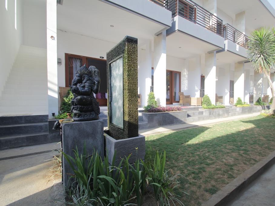 D'Gaduh Suite Kuta กูตา ภายนอก รูปภาพ