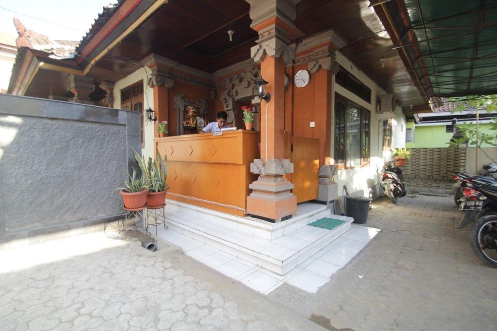 D'Gaduh Suite Kuta กูตา ภายนอก รูปภาพ