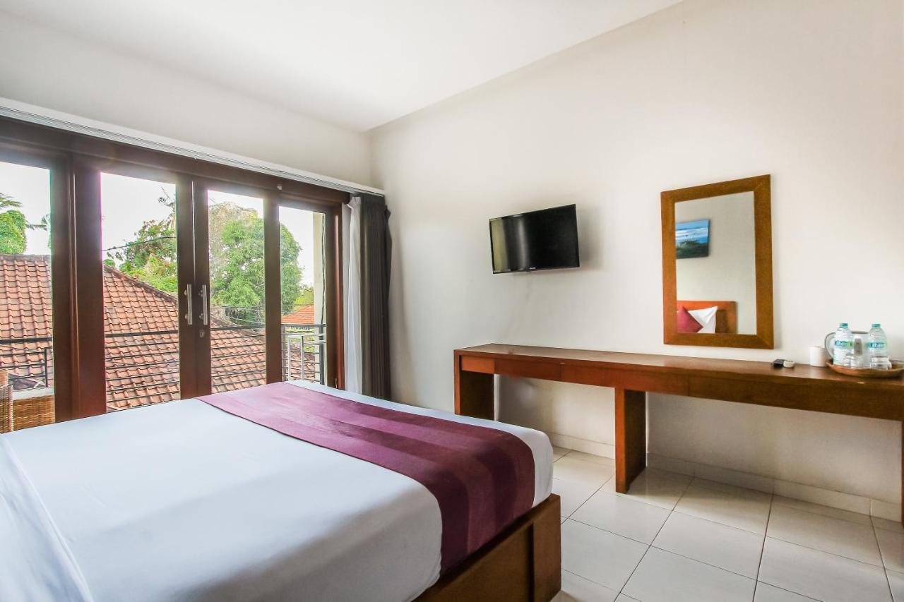D'Gaduh Suite Kuta กูตา ภายนอก รูปภาพ